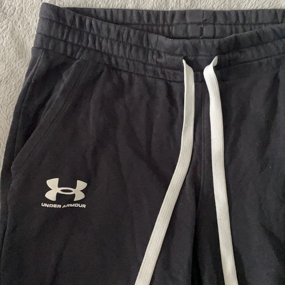 Under Armour Black Sweat Draw String Cuff Joggers - Women’s M - Picture 4 of 5